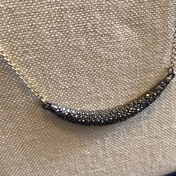 Gold and black rhinestone layering necklace - Picture 3 of 5